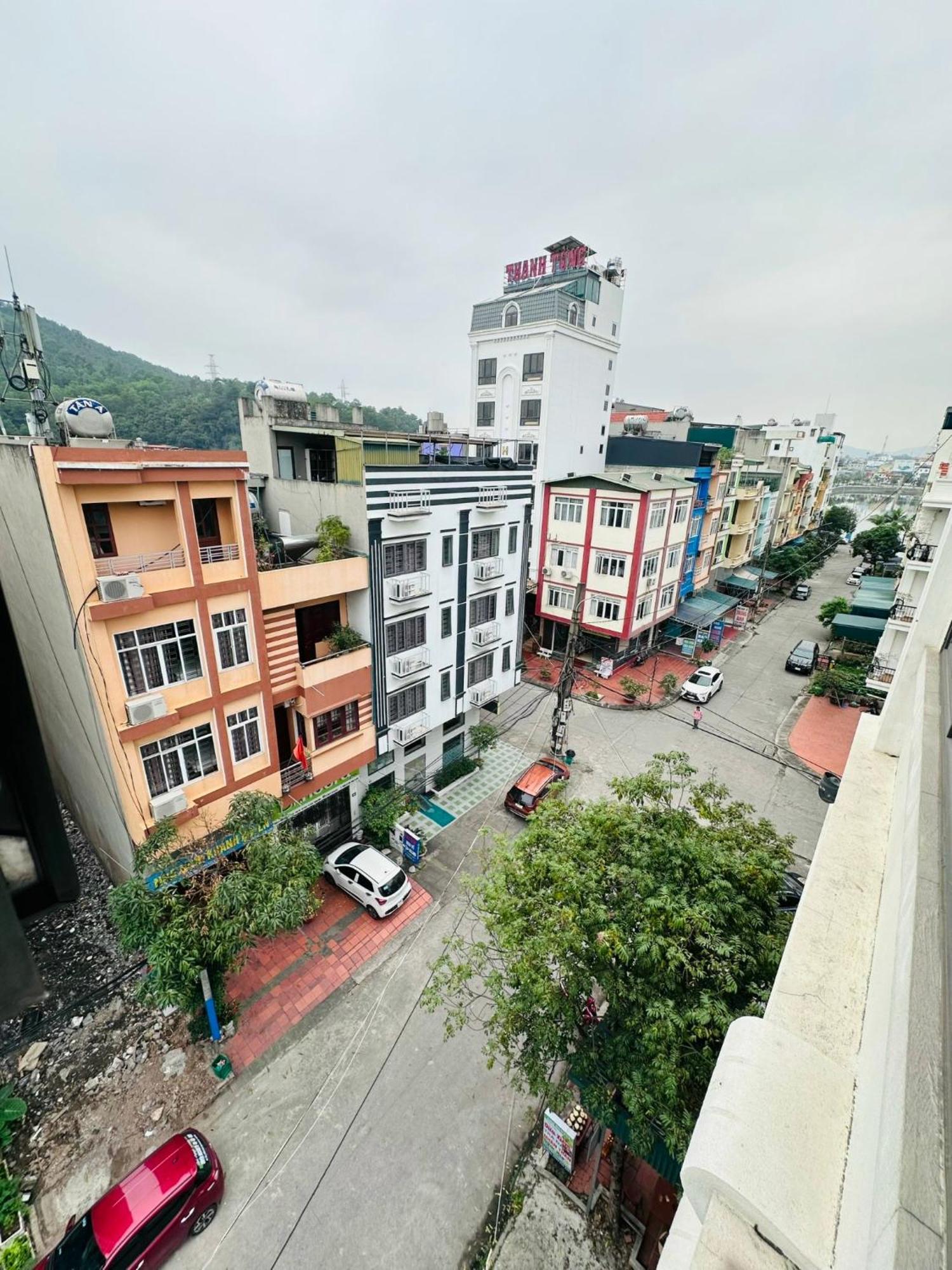Nha Nghi Anh Dung Bed & Breakfast Ha Long Exterior photo