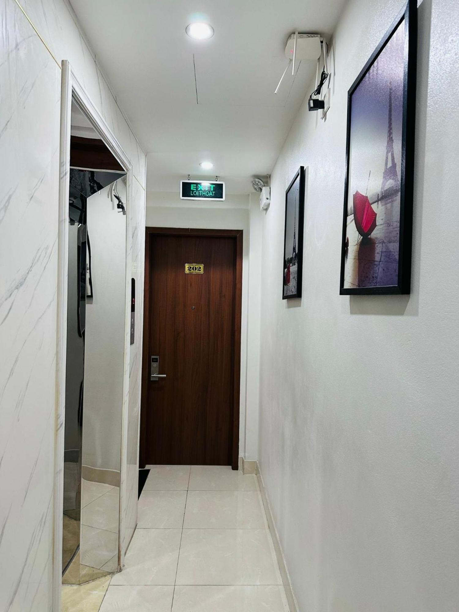 Nha Nghi Anh Dung Bed & Breakfast Ha Long Exterior photo
