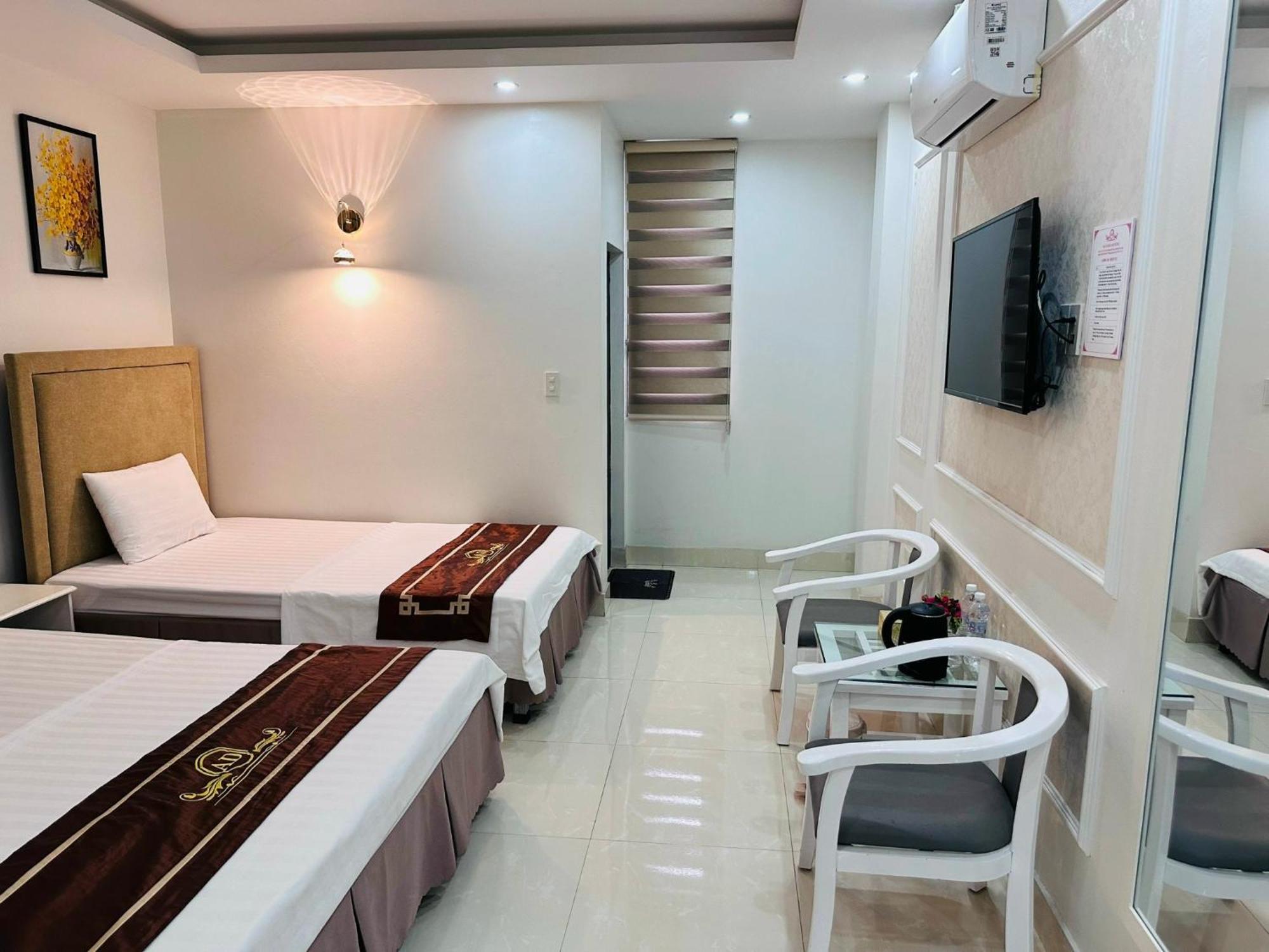 Nha Nghi Anh Dung Bed & Breakfast Ha Long Exterior photo